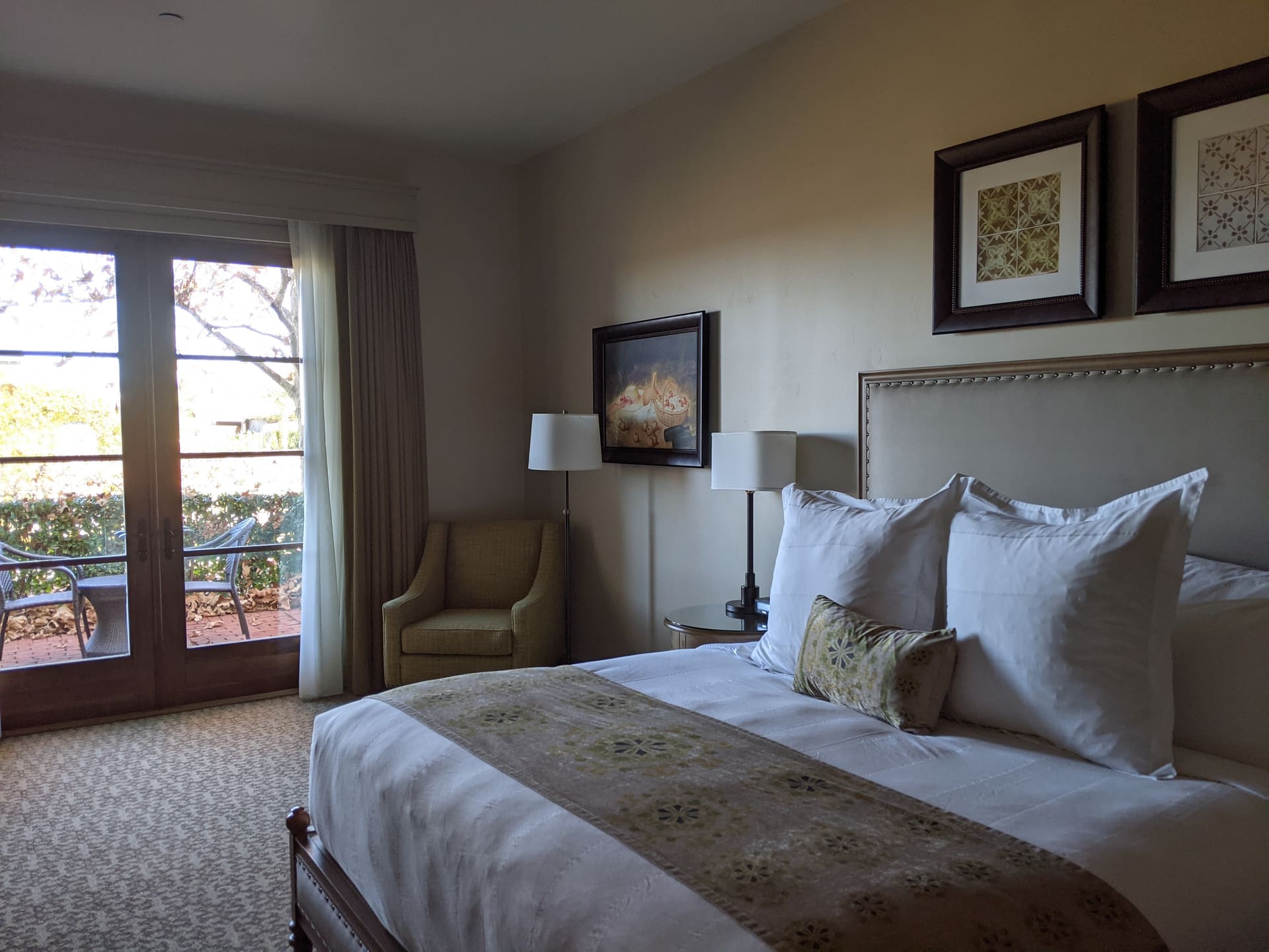 Guest room at Ponte Vineyard Inn in Temecula